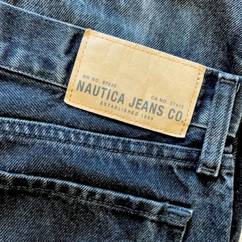 NAUTICA | Men’s Blackish Gray Faded Wash Straight Fit Jeans Size 32 X 30